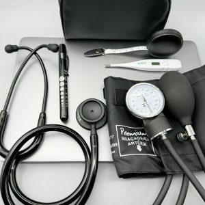 Kit Spirit MD Pro-Lite Adulto Black Edition+Lanterna Preta+Fita Couro+Term. Gtech Branco+Esfigmo Premium Preto